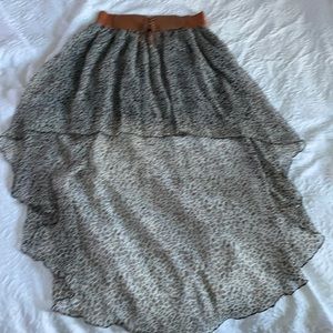 Hi -lo Skirt